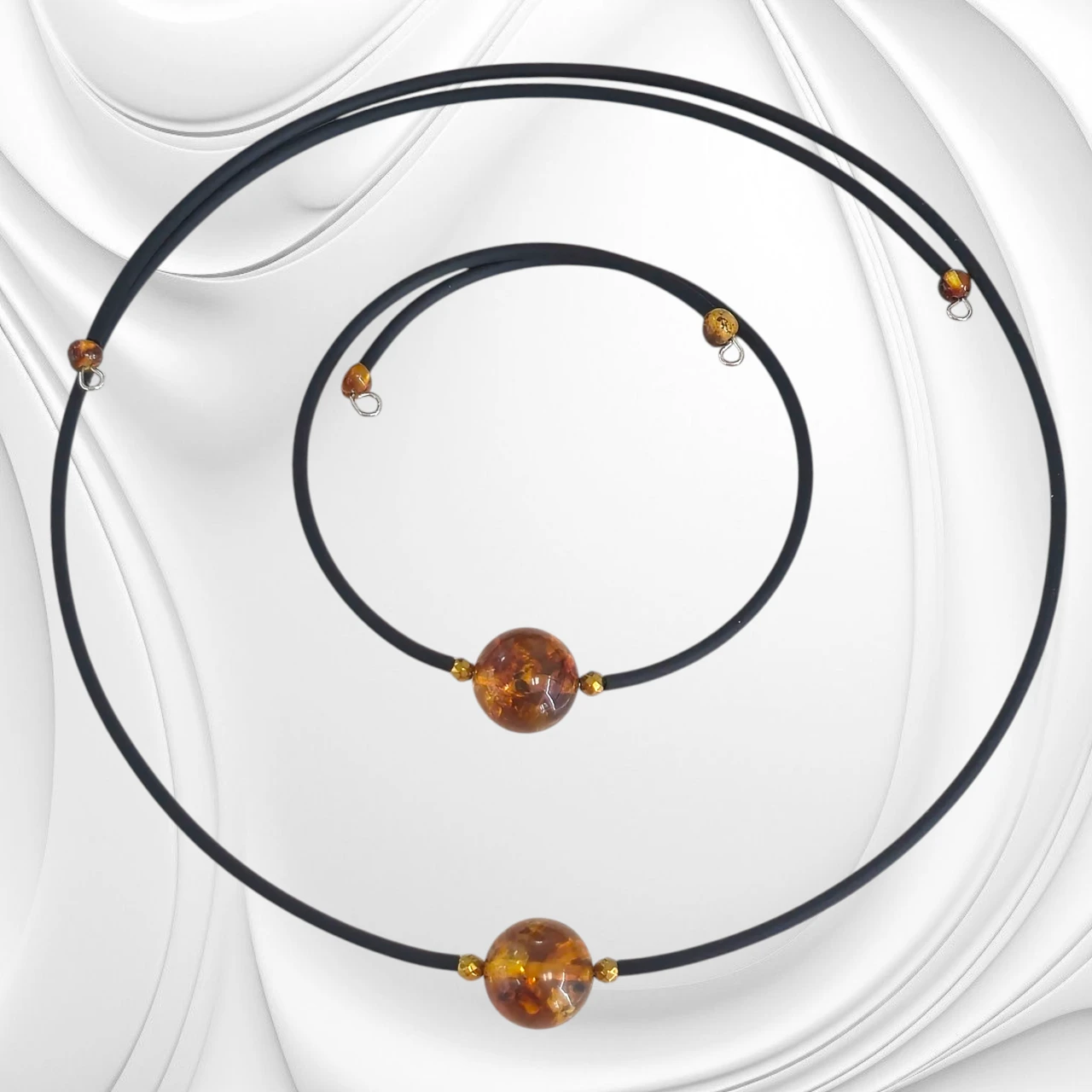 BRABUR96 biżuteria kamienie naturalne bransoletka z bursztynem an drucie pamięciowym pokrytym kauczukiem