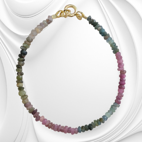 Bransoletka z naturalnego turmalinu na złoconym srebrnym zapięciu