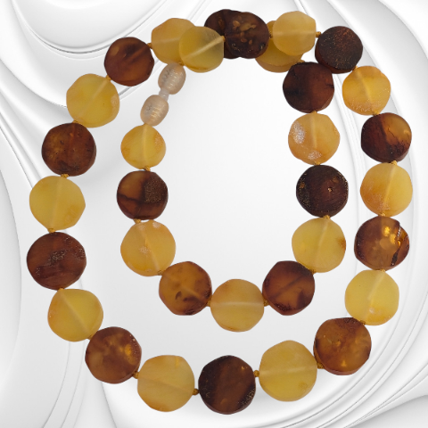 Naszyjnik z nieregularnych krążków bursztynu - naturalne piękno w wyjątkowej formie - obrazek 4