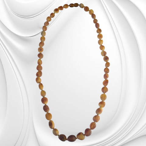 Naszyjnik z matowych bryłek bursztynu z przekładkami z hematytu