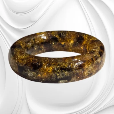 Wyjątkowa bransoleta z zielonego bursztynu – elegancka biżuteria naturalna