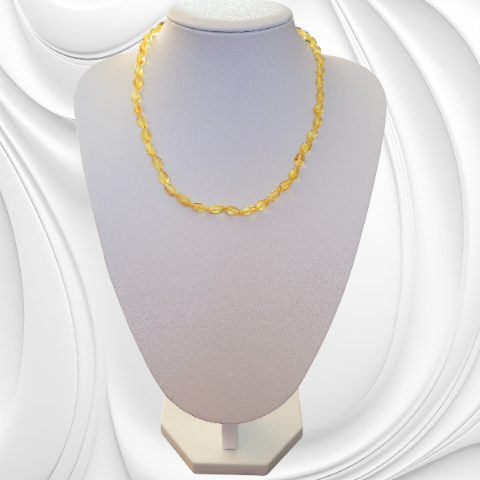 Naszyjnik z fasolek słonecznego bursztynu