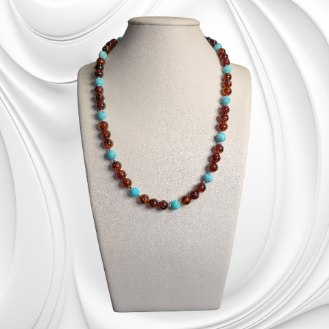 Naszyjnik z bursztynu koniakowego, turkusu i hematytu ze srebrnym zapięciem