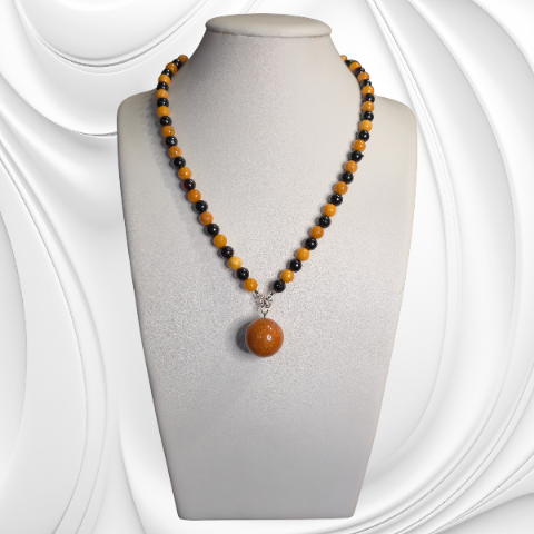 Naszyjnik z kulek karmelowego i koniakowego bursztynu z odłączaną zawieszką