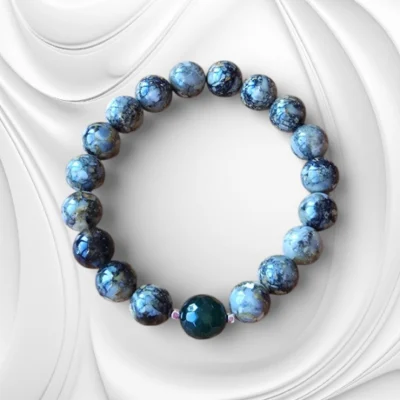 Bransoletka z kulek bursztynu bałtyckiego w odcieniach zieleni z fasetowanym zielonym agatem i hematytem