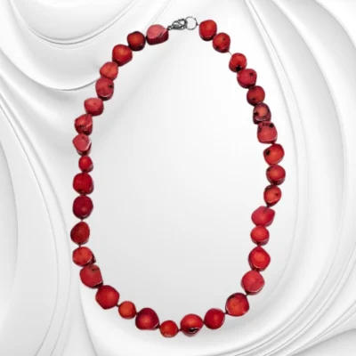 Naszyjnik z czerwonego korala – elegancka biżuteria z naturalnego koralowca