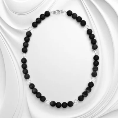 Naszyjnik z matowego bursztynu bałtyckiego i kryształków Swarovski